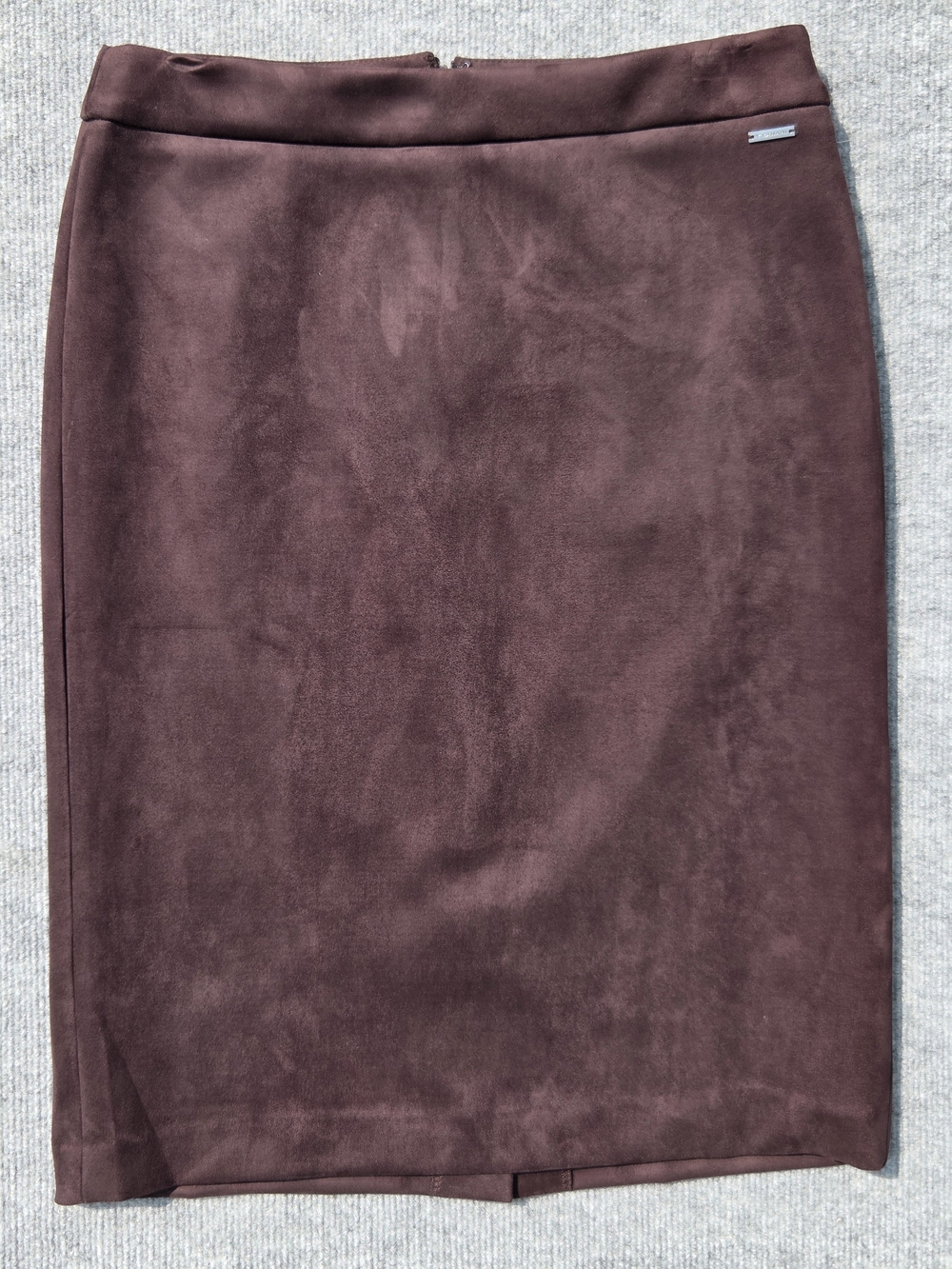 NWT Tahari Women's Brown Faux Suede Pencil Skirt Size-Medium